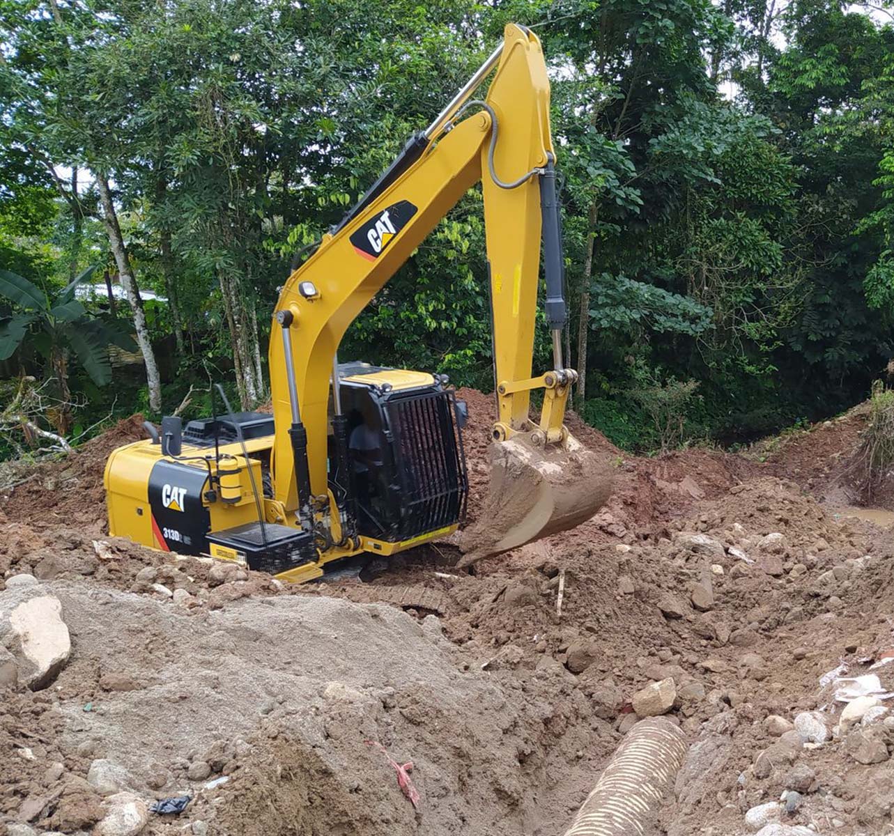 img-servicio-1-alquiler-maquinaria-sumcociviles-puerto-asis-putumayo